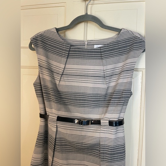 Calvin Klein Women's Black & Gray Stripe Sheath Dress Belted Size 8 - Picture 7 of 10